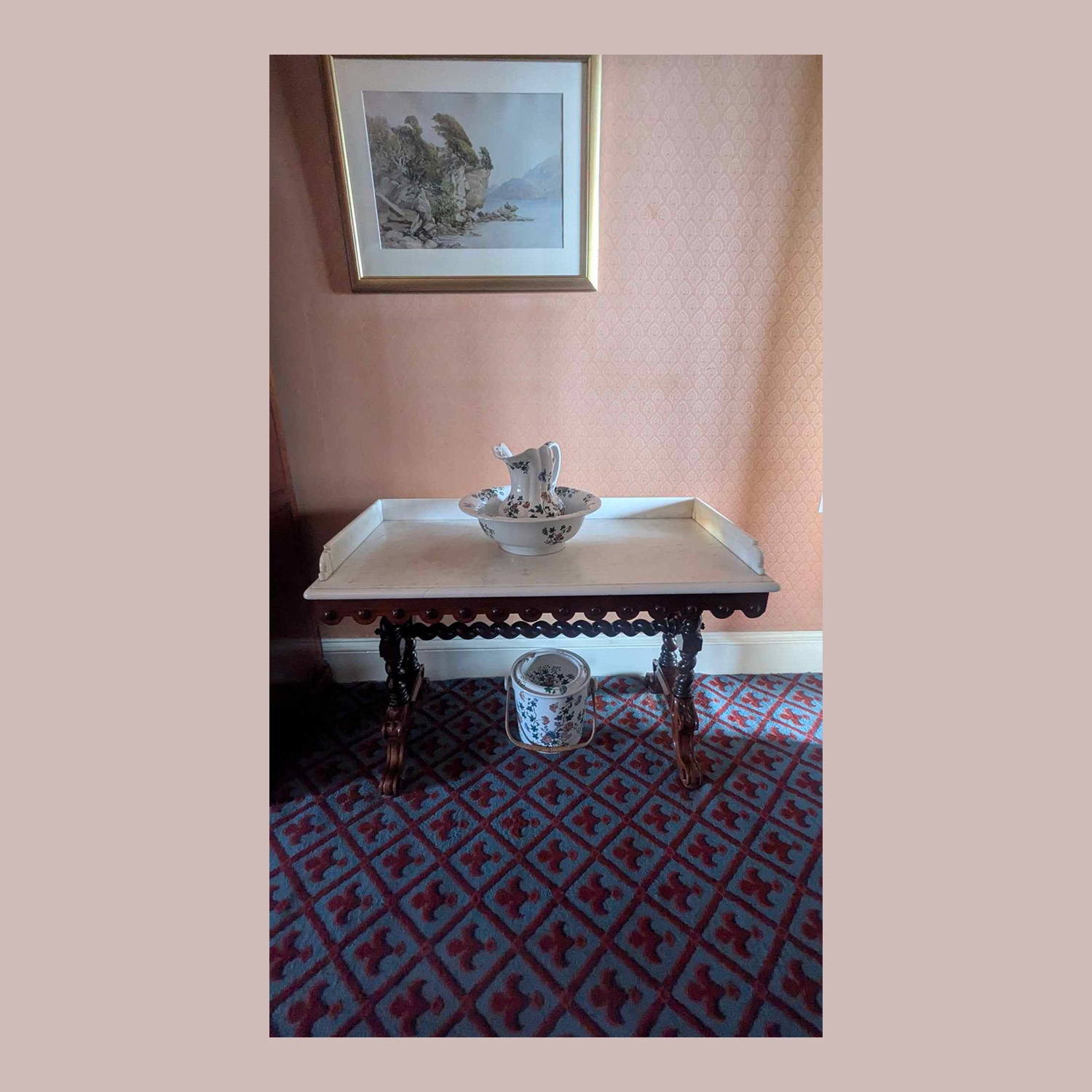 Wash Table.